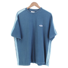 Load image into Gallery viewer, VINTAGE BILLABONG EMBROIDERED T SHIRT - L
