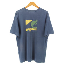 Load image into Gallery viewer, VINTAGE QUIKSILVER GRAPHIC T SHIRT - L
