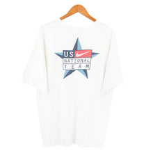 Load image into Gallery viewer, VINTAGE NIKE USA GRAPHIC T SHIRT - L/XL
