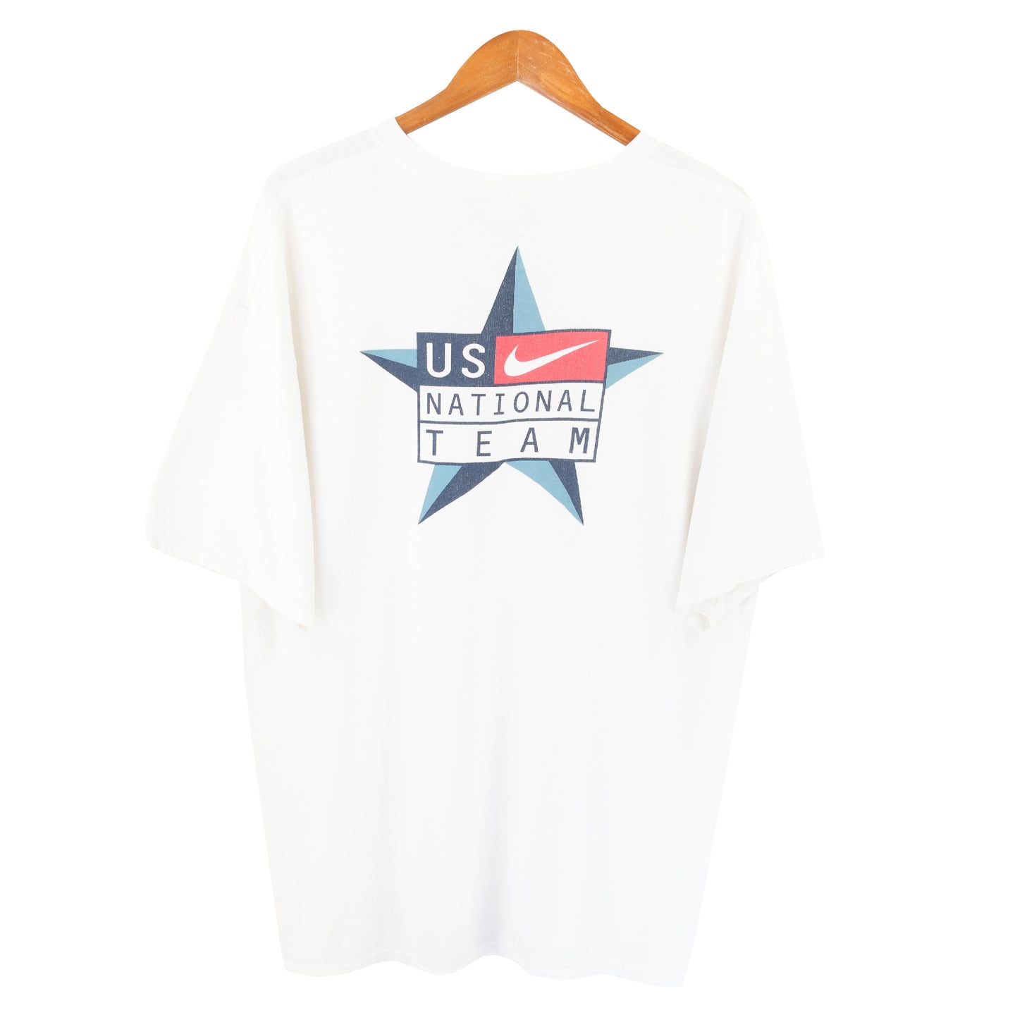 VINTAGE NIKE USA GRAPHIC T SHIRT - L/XL
