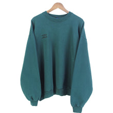 Load image into Gallery viewer, VINTAGE UMBRO EMBROIDERED CREWNECK - XL

