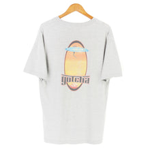 Load image into Gallery viewer, VINTAGE GOTCHA SURF GRAPHIC T SHIRT - L

