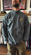 Load image into Gallery viewer, VINTAGE Y2K NIKE TEAM AUSTRALIA WINDBREAKER - XL
