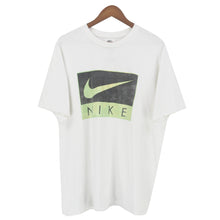 Load image into Gallery viewer, VINTAGE NIKE GRAPHIC T SHIRT - L

