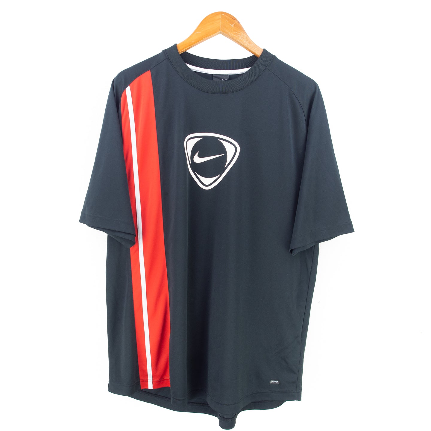 VINTAGE NIKE SOCCER ATHLETIC T SHIRT - XL