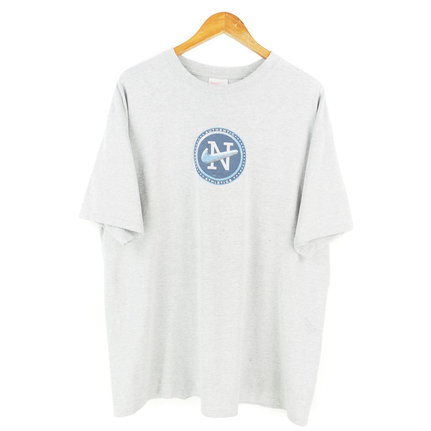 VINTAGE NIKE CENTRE GRAPHIC T SHIRT - XL