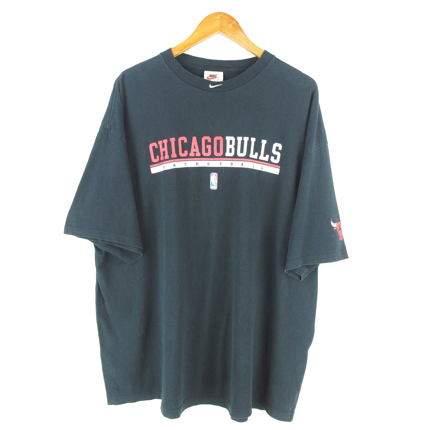 VINTAGE NIKE CHICAGO NECK SWOOSH T SHIRT - XXL