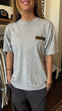 Load image into Gallery viewer, VINTAGE RARE NIKE PENNY HARDAWAY T SHIRT - M
