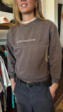 Load image into Gallery viewer, VINTAGE REEBOK EMBROIDERED CREWNECK - WMNS XS
