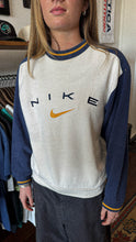 Load image into Gallery viewer, VINTAGE NIKE EMBROIDERED CREWNECK - WMNS S/M
