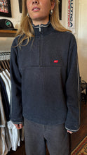 Load image into Gallery viewer, VINTAGE NIKE TEXTURED 1/4 ZIP JUMPER - S/M
