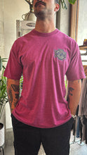 Load image into Gallery viewer, VINTAGE 1991 RARE BILLABONG TRIBAL GRAPHIC T SHIRT - L/XL
