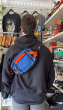 Load image into Gallery viewer, VINTAGE NIKE ACG SOLO SIDE BAG
