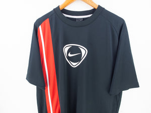 VINTAGE NIKE SOCCER ATHLETIC T SHIRT - XL