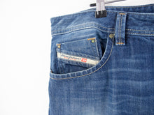 Load image into Gallery viewer, VINTAGE DIESEL STRAIGHT LEG DENIM - 34&#39;
