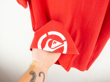 Load image into Gallery viewer, VINTAGE Y2K QUIKSILVER DOUBLE SIDED T SHIRT - M/L
