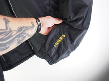 Load image into Gallery viewer, VINTAGE FUBU RICHMOND PUFFY JACKET - XXL
