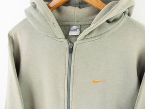 VINTAGE NIKE BACK GRAPHIC ZIP UP - M