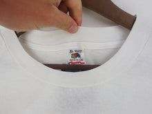 Load image into Gallery viewer, VINTAGE MARLBORO UNLIMITED POCKET T SHIRT - XL
