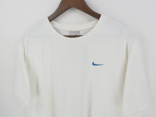 Load image into Gallery viewer, VINTAGE NIKE TENNIS SMASH GRAPHIC T SHIRT - L
