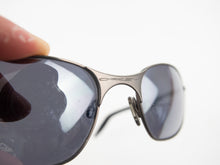 Load image into Gallery viewer, VINTAGE OAKLEY SUNGLASSES
