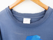 Load image into Gallery viewer, VINTAGE RARE NIKE PENNY HARDAWAY T SHIRT - L
