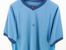 Load image into Gallery viewer, VINTAGE NIKE ACG ATHLETIC T SHIRT - L
