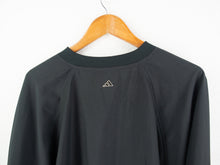 Load image into Gallery viewer, VINTAGE ADIDAS GOLF PULLOVER - XL
