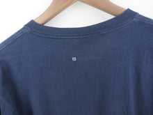 Load image into Gallery viewer, VINTAGE HURLEY GRAPHIC T SHIRT - L

