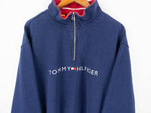 Load image into Gallery viewer, VINTAGE TOMMY HILFIGER EMBROIDERED 1/4 - L
