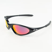 Load image into Gallery viewer, VINTAGE AUTHENTIC OAKLEY MINUTE 1.0 SUNGLASSES
