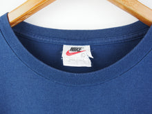 Load image into Gallery viewer, VINTAGE NIKETOWN GRAPHIC T SHIRT - L/XL
