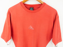 Load image into Gallery viewer, VINTAGE QUIKSILVER CENTRE LOGO T SHIRT - L
