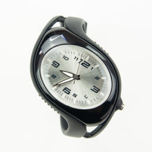 Load image into Gallery viewer, VINTAGE NIKE TRIAX SWIFT ANALOG WATCH
