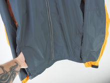 Load image into Gallery viewer, VINTAGE NIKE WINDBREAKER JACKET - XL
