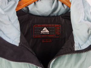 VINTAGE RARE NIKE PUFFER VEST - M/L