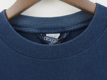 Load image into Gallery viewer, VINTAGE POLO RALPH LAUREN CREST T SHIRT - L
