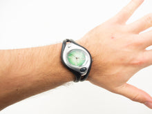 Load image into Gallery viewer, VINTAGE NIKE TRIAX ANALOG WATCH
