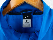 Load image into Gallery viewer, VINTAGE 00&#39;s NIKE PORTUGAL SOCCER WINDBREAKER - XL
