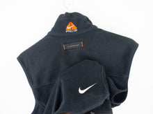 Load image into Gallery viewer, VINTAGE NIKE ACG FLEECE VEST - S
