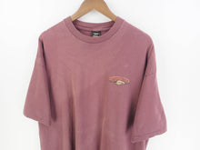 Load image into Gallery viewer, VINTAGE QUIKSILVER GRAPHIC T SHIRT - XL
