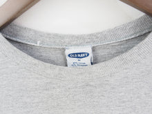 Load image into Gallery viewer, VINTAGE OLD NAVY PICK UP TRUCK T SHIRT - M
