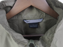 Load image into Gallery viewer, VINTAGE NIKE SWOOSH WINDBREAKER - L
