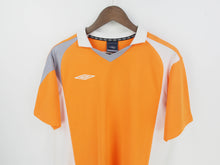 Load image into Gallery viewer, VINTAGE UMBRO ATHLETIC COLLARED T SHIRT - M
