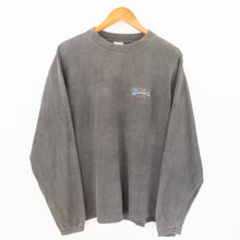 Load image into Gallery viewer, VINTAGE BILLABOND FADED GRAPHIC LONGSLEEVE - L
