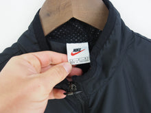 Load image into Gallery viewer, VINTAGE NIKE WINDBREAKER VEST - L
