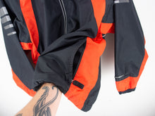 Load image into Gallery viewer, VINTAGE NIKE WINDBREAKER JACKET - M
