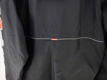 Load image into Gallery viewer, VINTAGE QUIKSILVER RUBBER LOGO WINDBREAKER - XL
