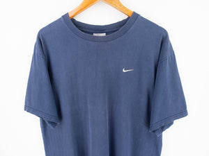 VINTAGE NIKE ESSENTIAL SWOOSH T SHIRT - L