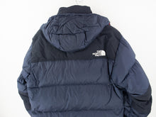 Load image into Gallery viewer, VINTAGE NORTH FACE BALTORO HOODED PUFFER - M
